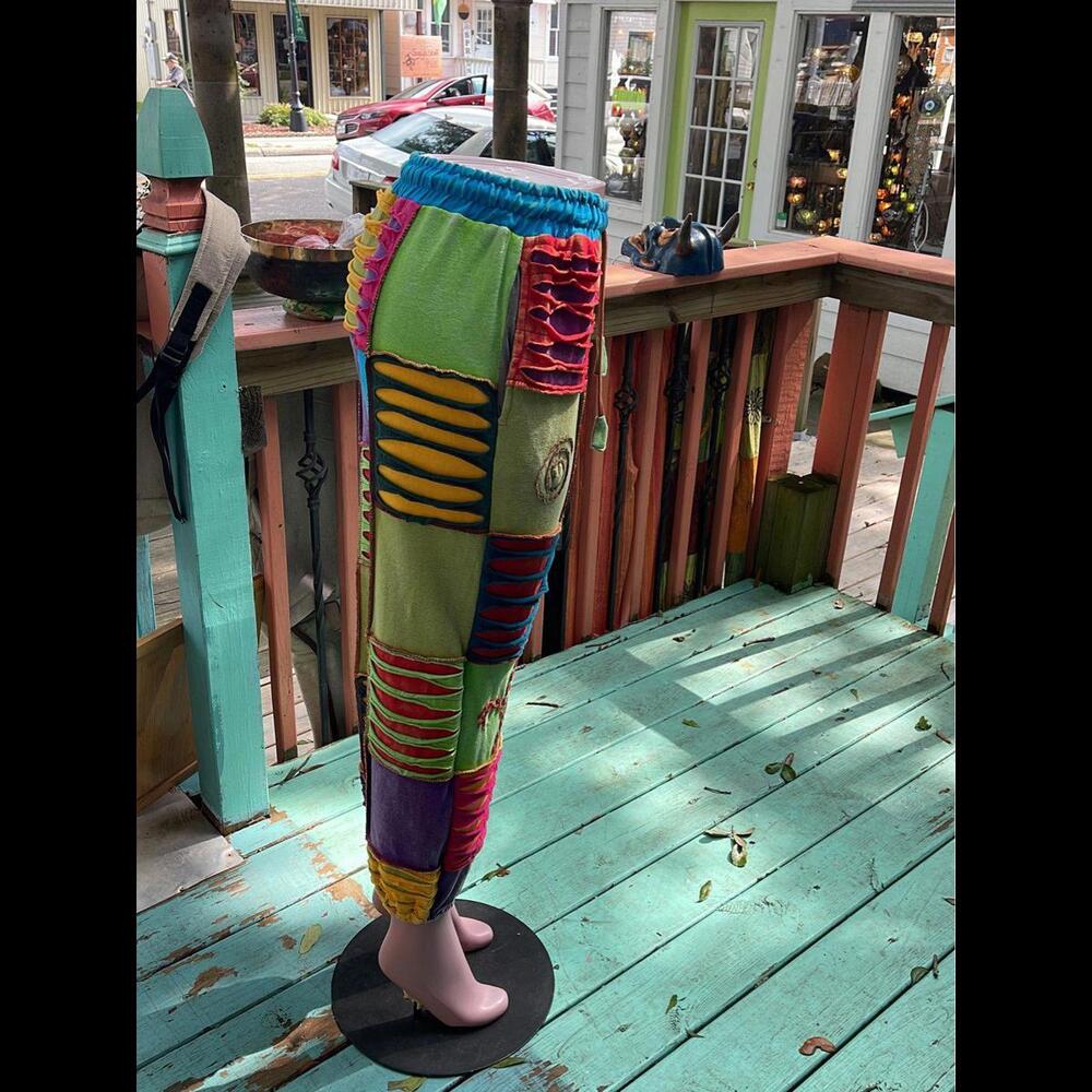 Pants - Picture 5 of 8
